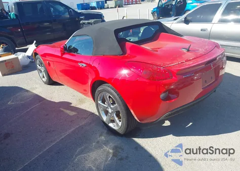 2008 Pontiac Solstice z USA, uszkodzony, nr VIN 1G2MC35BX8Y124671